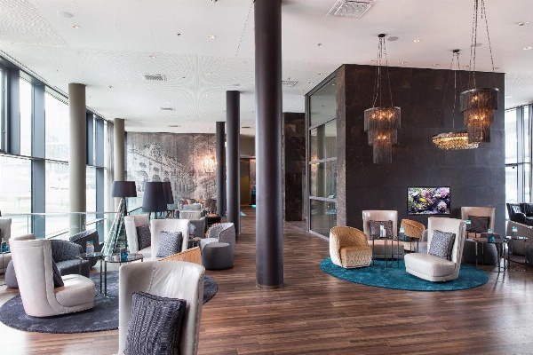 Motel One Wien-Hauptbahnhof image 7